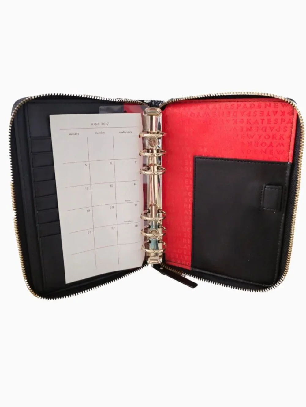 KATE SPADE WELLESLEY ZIP 6-RING AGENDA ORGANIZER • BLACK & WHITE